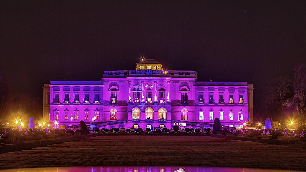 Das Casino Salzburg feierte am Abend offiziell Eröffnung.