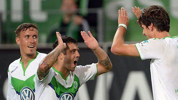 Die Wolfsburger bejubeln einen klaren Sieg