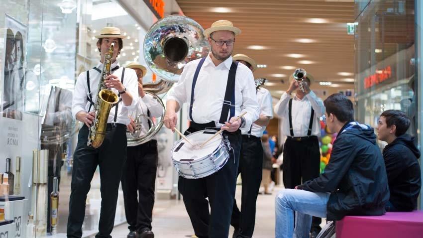 Forum 1 feiert "Fünften"
