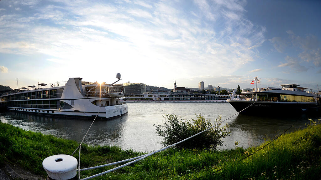 Donau, Linz, Schifffahrt, SB