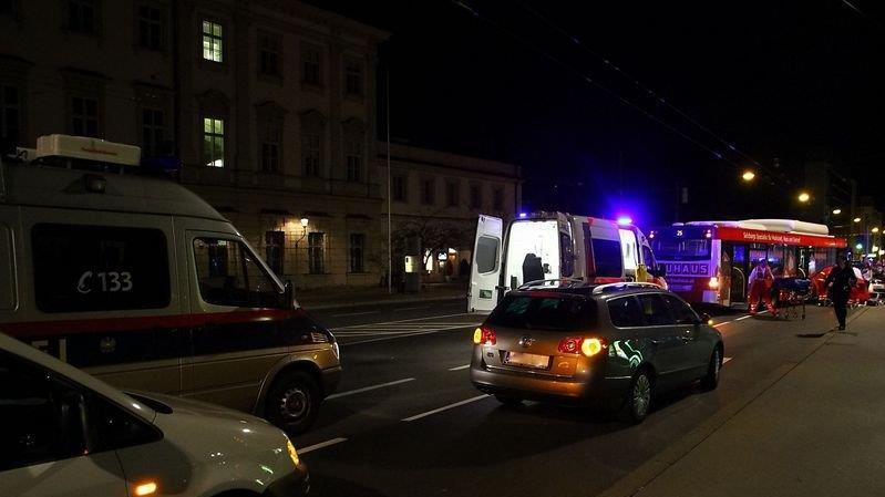 Frau von Bus überrollt, I
