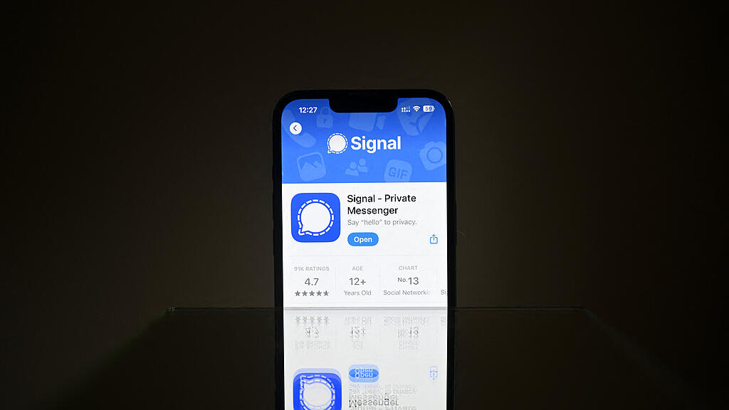 Signal droht mit Rückzug aus EU