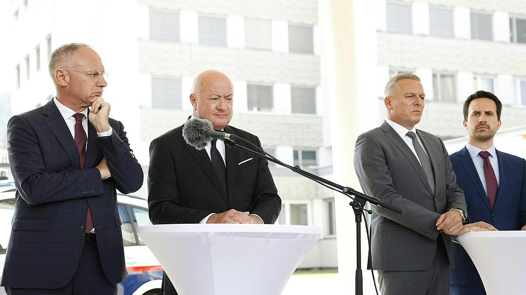 Pressekonferenz nach Amoklauf in Graz