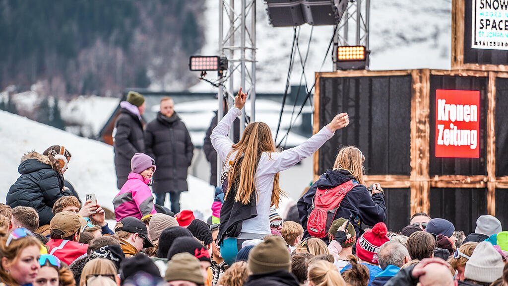 DJ \u00d6tzi Gipfeltour in Alpendorf