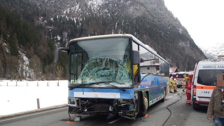 Frontalcrash auf B311 in Weißbach