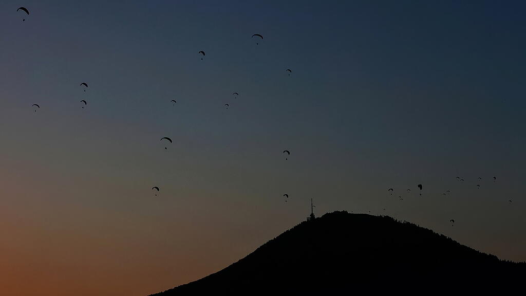 Festungsflug der Paragleiter
