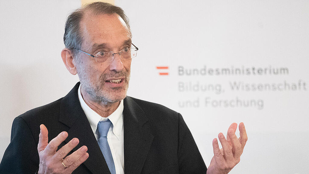 Forscher richten sich an Bildungsminister Faßmann