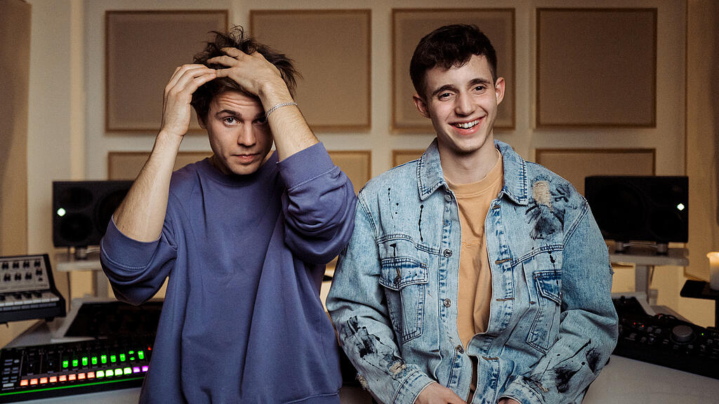 2020_12_felixjaehn_tobyromeo_presse_fullres-5_viktor_schanz.jpg