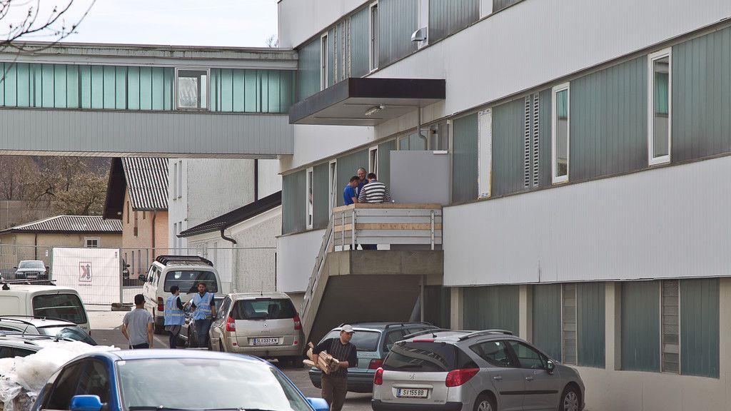 Straniakstraße: Erste Asylwerber beziehen Quartier
