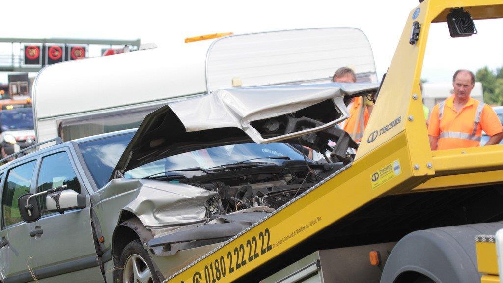 Wohnwagencrash auf A8