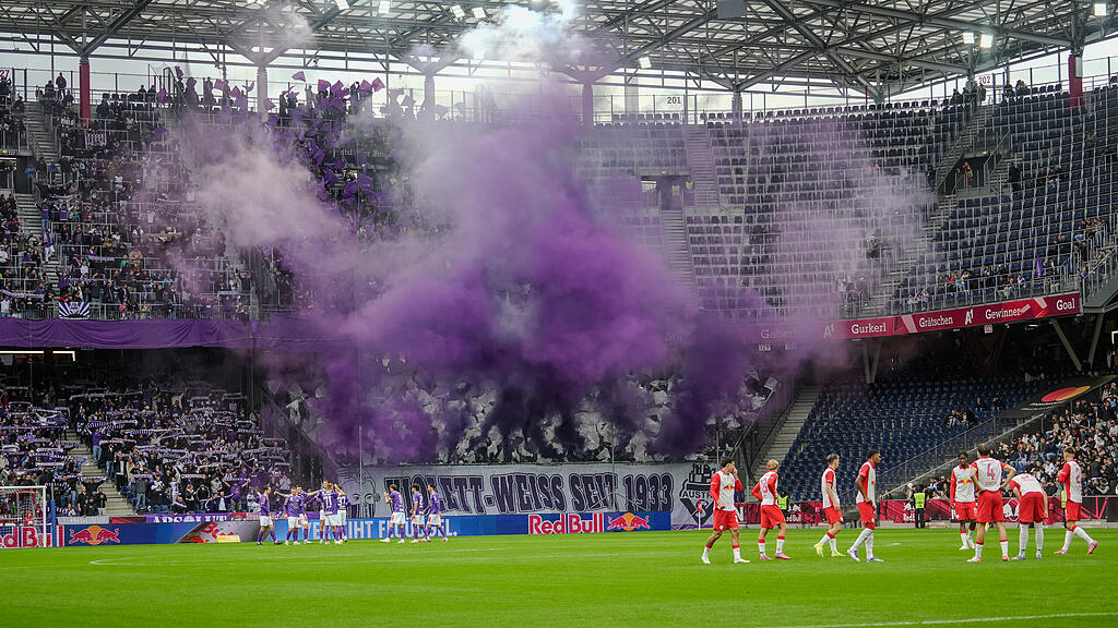 2. Liga: FC Liefering gegen Austria Salzburg
