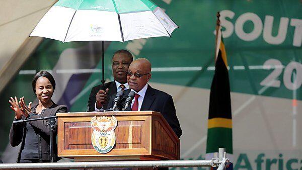 Südafrikas Präsident Zuma bei den Feierlichkeiten