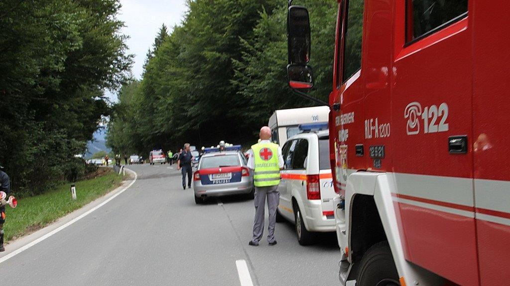 Bilder vom Horrorcrash in Hof