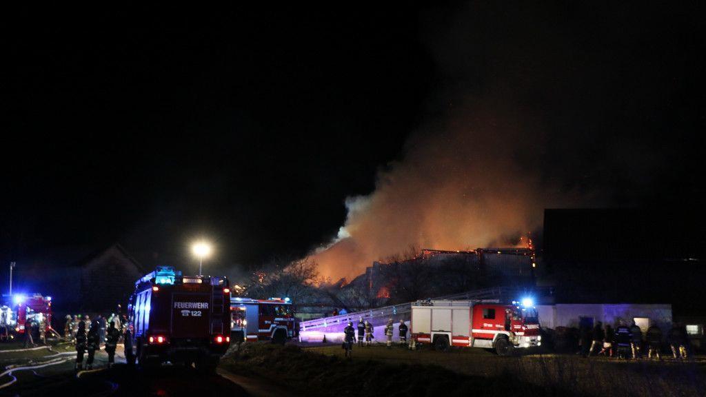 Alarmstufe 4: Großbrand in Seekirchen