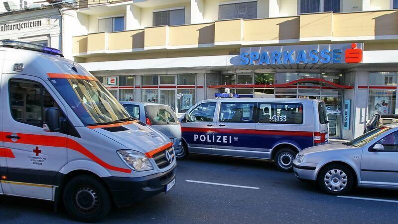 Die Frau erlitt Verletzungen unbestimmten Grades.
