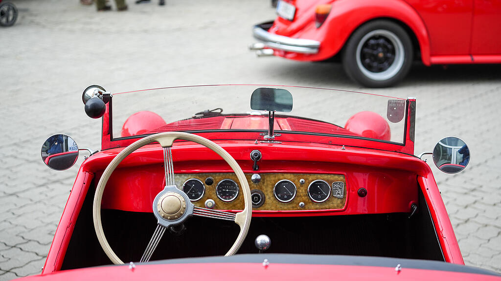 Oldtimer-Treffen in Gnigl, I