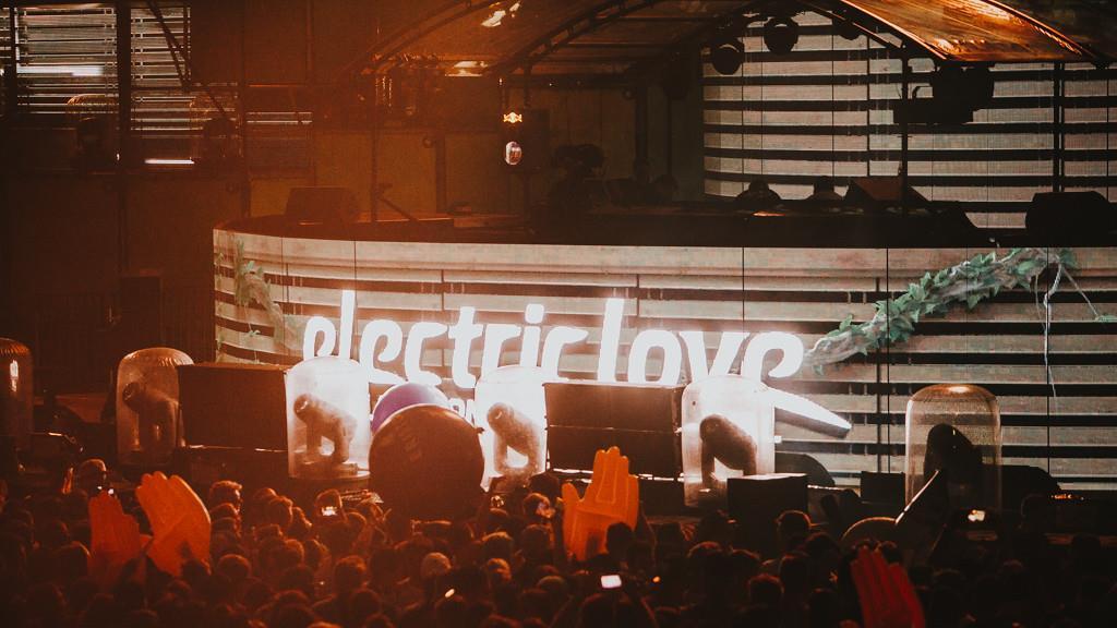 Electric Love Festival 2017, Tag 1, III