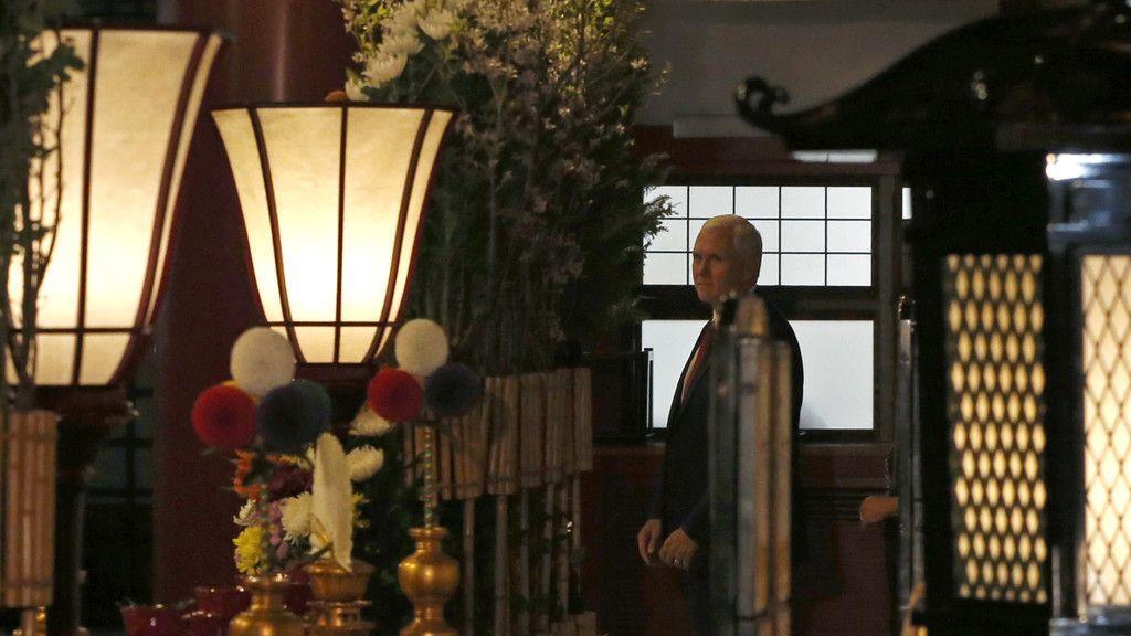 Mike Pence besucht Japan