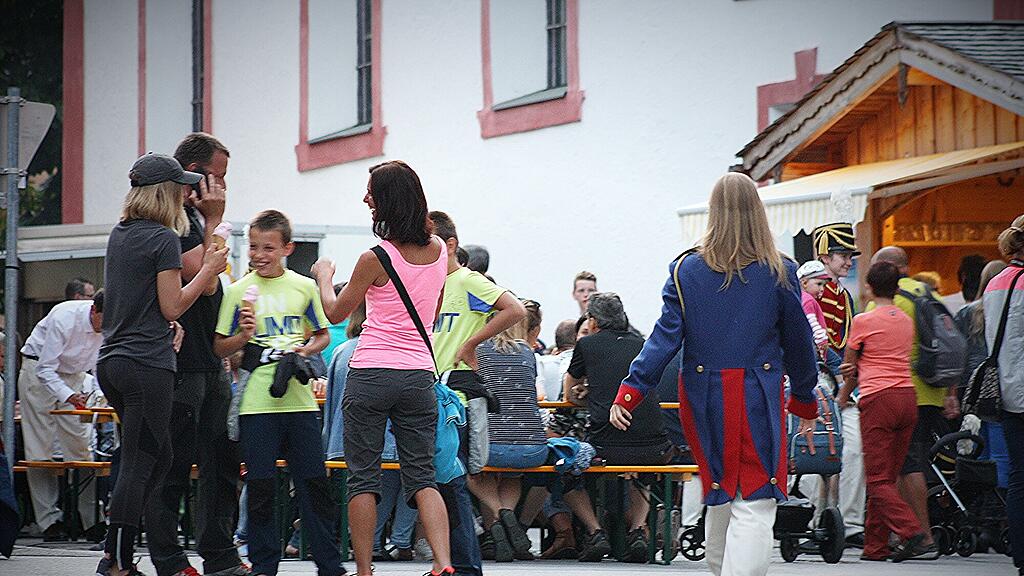 Fest der B\u00fcrgermusik Mauterndorf \/Zapfenstreich und D\u00e4mmerschoppen