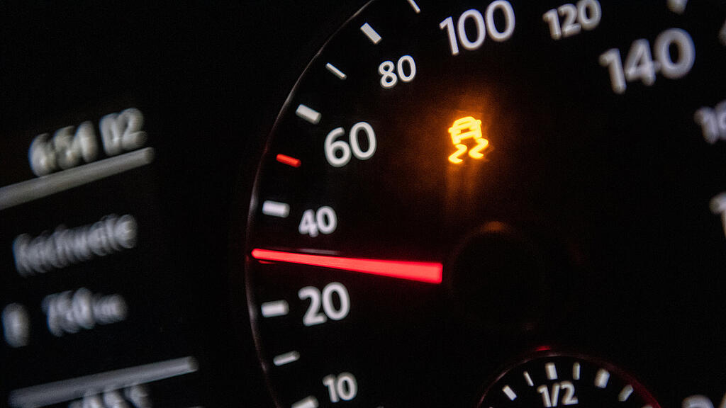 Assistenzsysteme Umfrage ÖAMTC