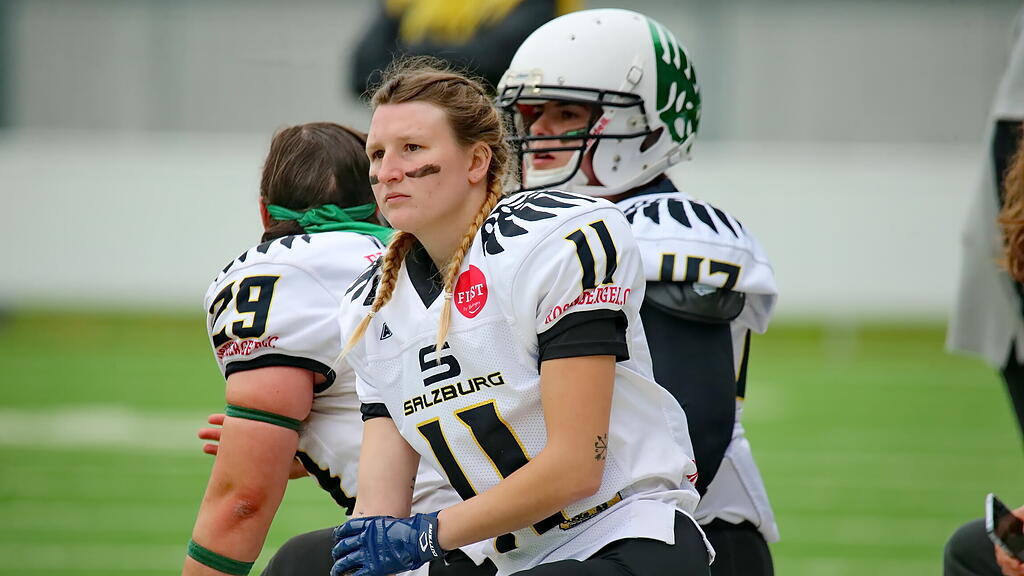 Football: Ducks Ladies gegen Vikings