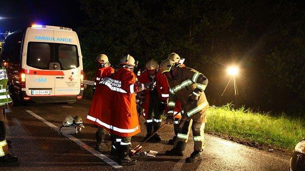 Bilder der Unfallstelle in Nußdorf
