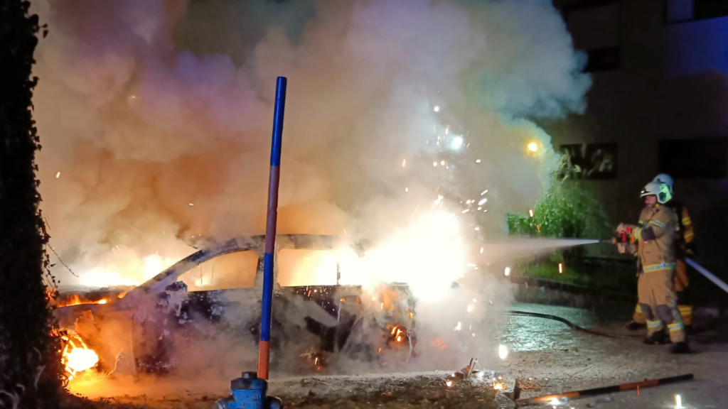 Pkw-Brand Eugendorf