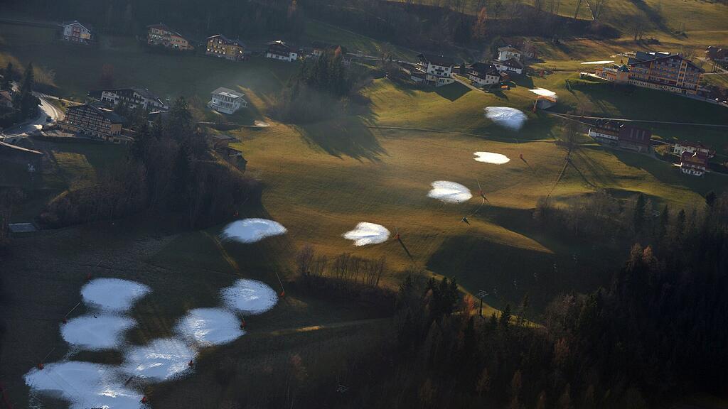 Das Skigebiet Schladming-Rohrmoos am 26. November 2012.