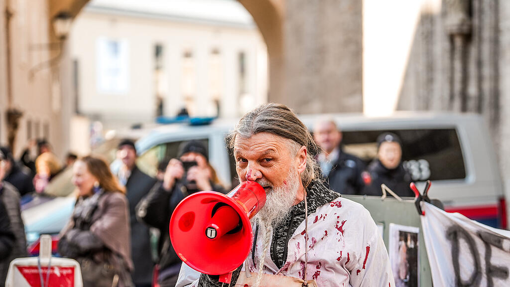Der traditionelle Metzgersprung in Salzburg