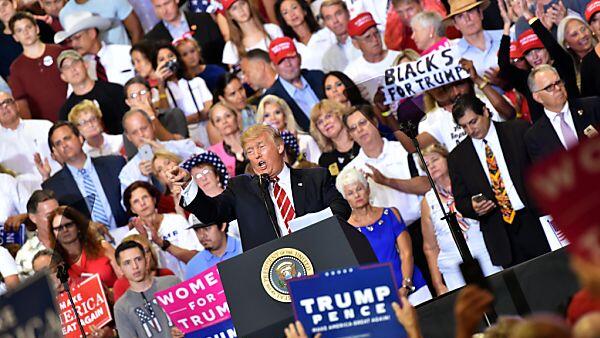 US-Präsident Trump lobt sich selbst