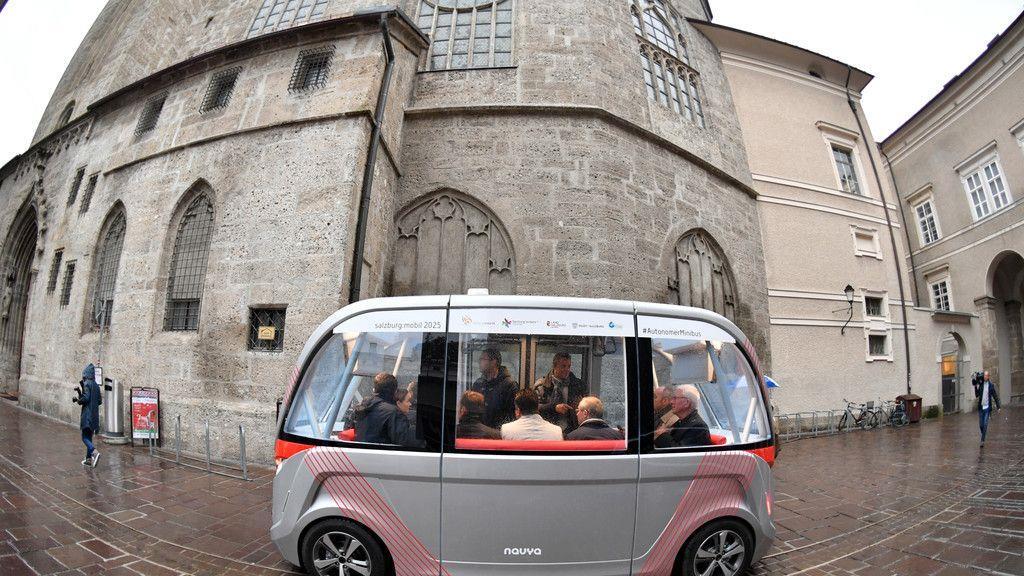 Selbstfahrender Bus wird in Salzburg präsentiert
