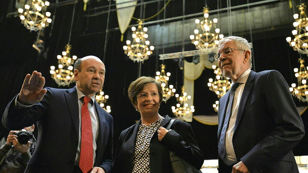 Vorbereitungen zum Wiener Opernball