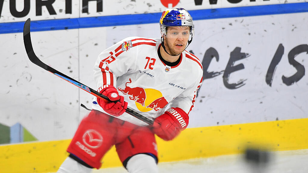 John_Hughes_EC-Red_Bull_Salzburg