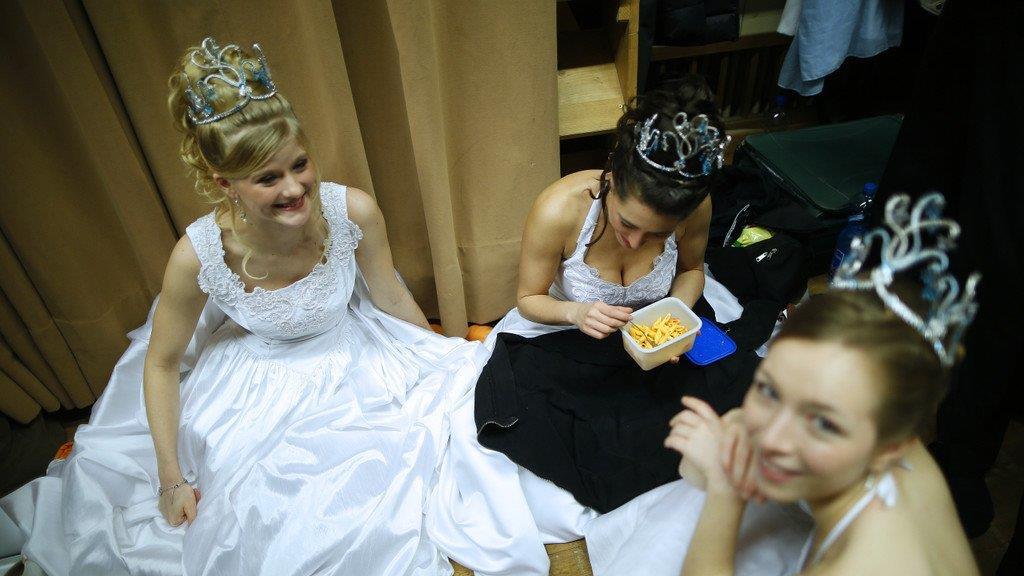 Opernball 2013: Debütanten