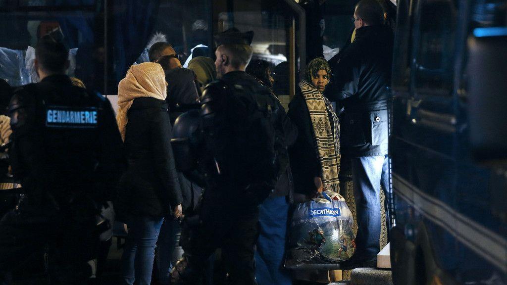 Flüchtlingslager in Paris geräumt