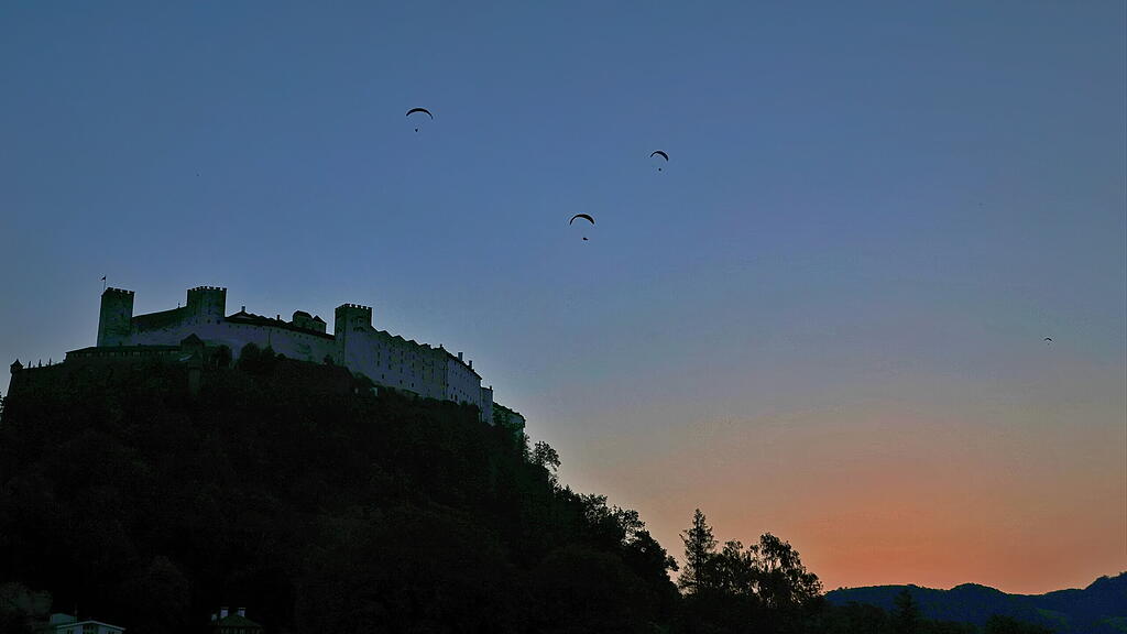 Festungsflug der Paragleiter