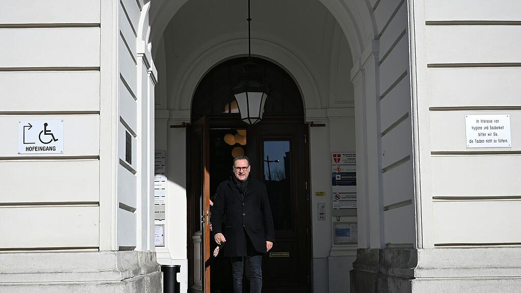 HC Strache will in den Landtag