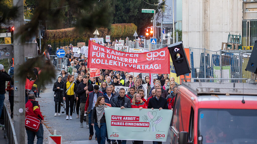 Pflege-Demo in Salzburg