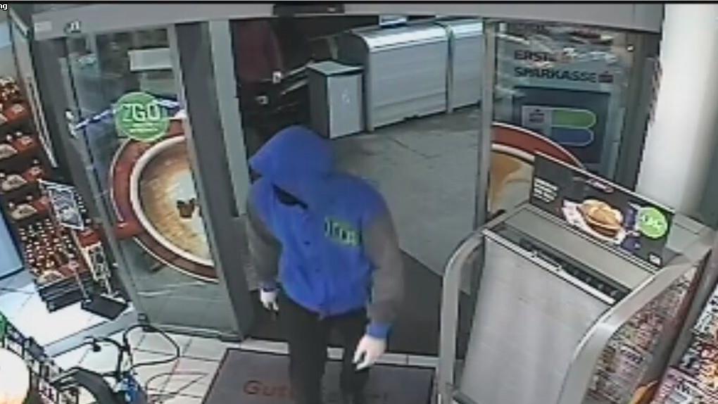 Bilder vom versuchten Überfall auf eine Tankstelle in Nonntal