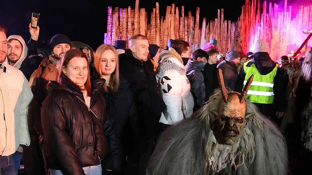 St. Leonhard Krampus-Show beim Untersberg