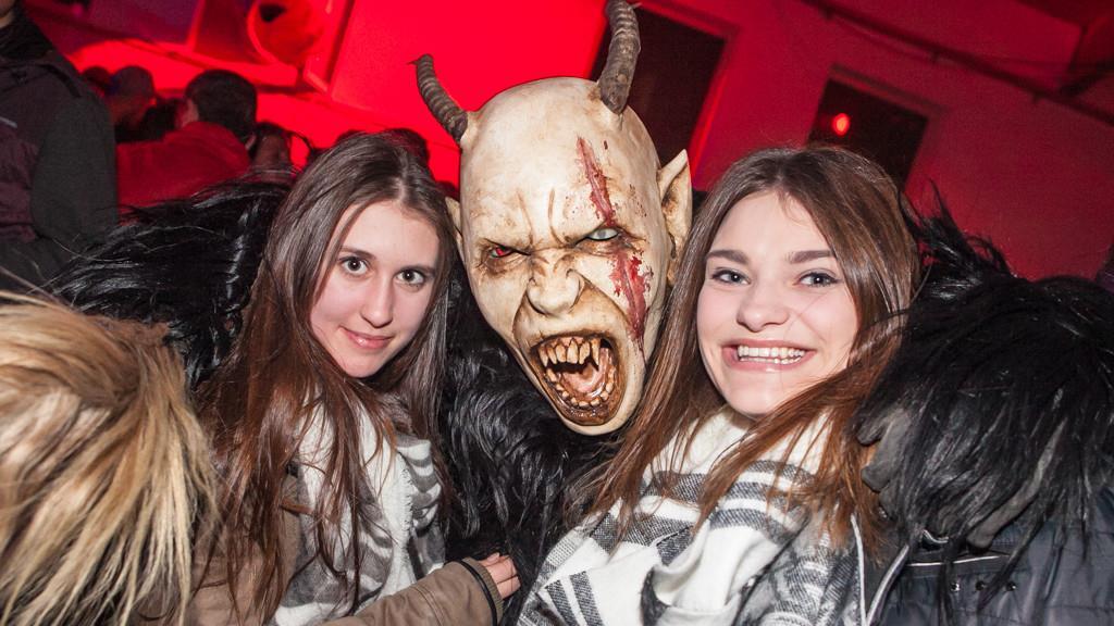 Krampuskränzchen Hallwang, II