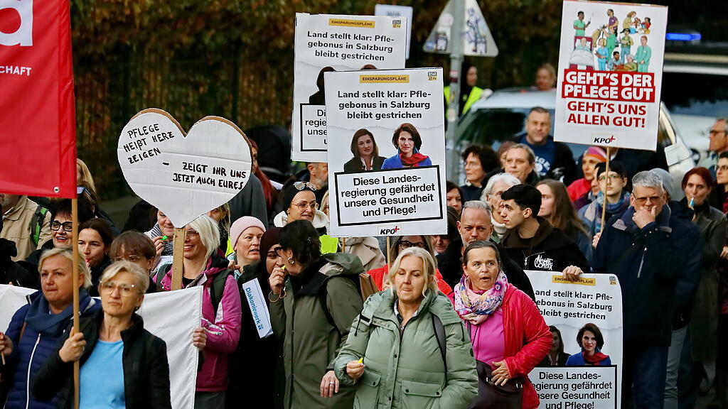 Pflege-Demo in Salzburg II