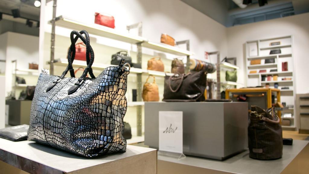 LIEBESKIND eröffnet Store im Europark