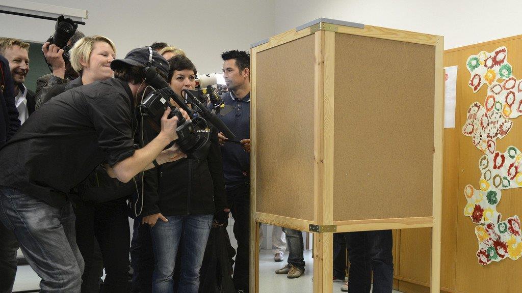 Nationalratswahl: Spitzenkandidaten geben Stimme ab