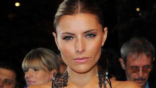 Goldene Henne 2012: Sophia Thomalla stahl allen die Show