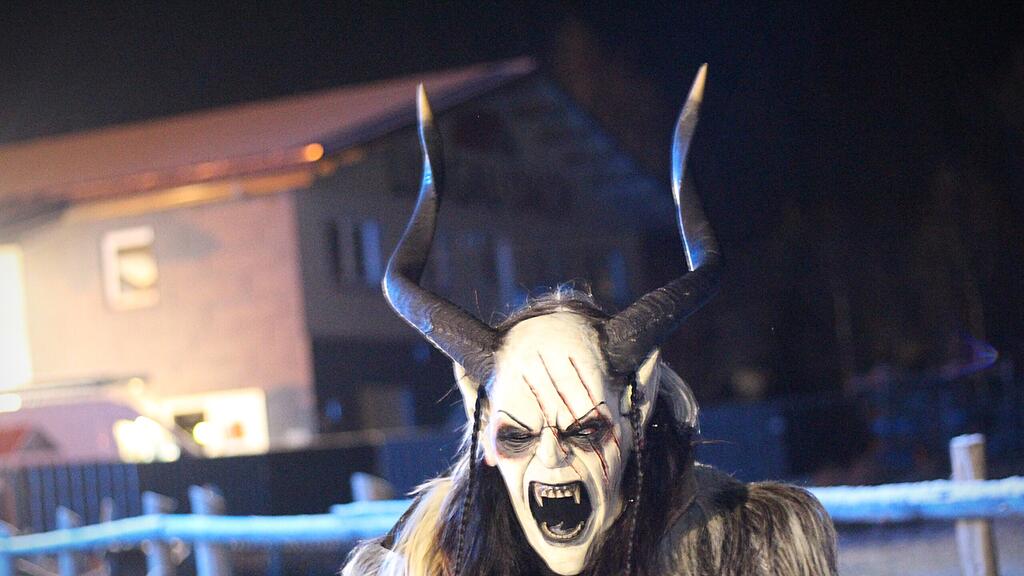 15. Krampuslauf am Villaparkplatz