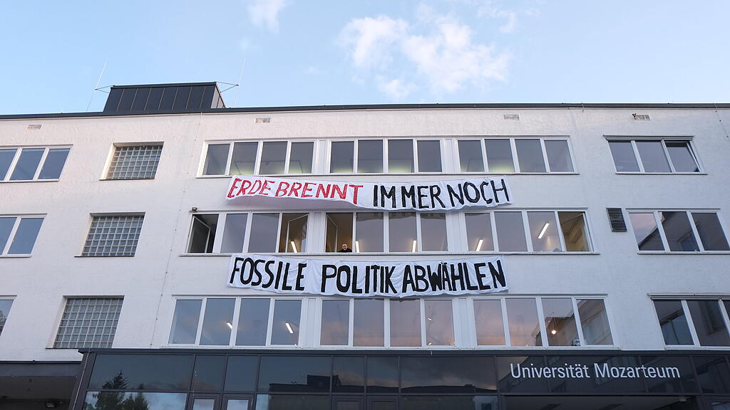 Erde brennt Mozarteum