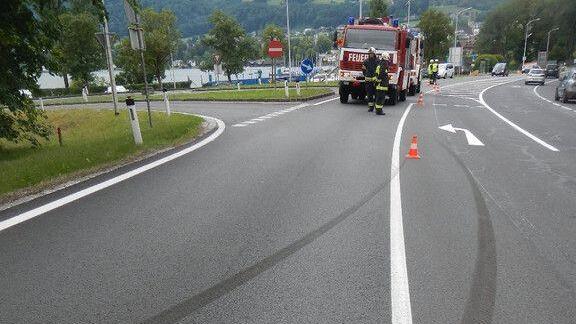 PKw-Überschlag auf der B145
