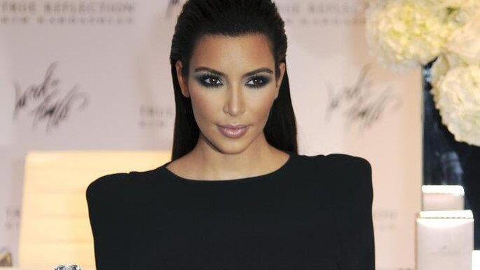 Kim Kardashian, sexy vor der Kamera  (EPA)