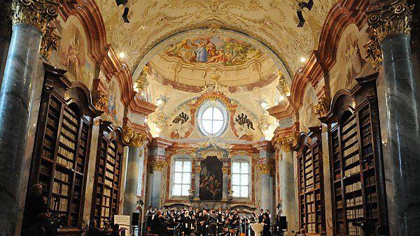 Festival in der barocken Stiftsbibliothek
